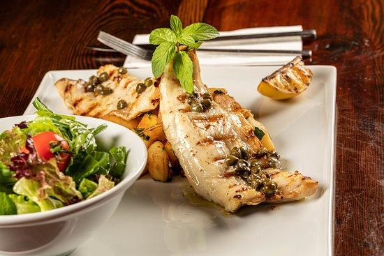 Ladies Beach Hotel Restaurant